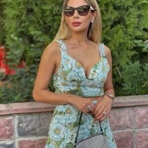 ZARA Blogger Jeweled Green Floral Jacquard Crop Top  Women's Size Small